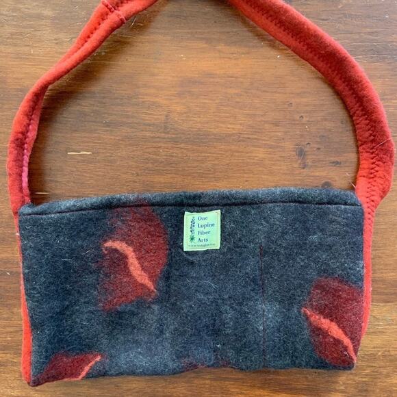 Maine made handcrafted fiber arts purse clutch bag from one lupine boutique! - Picture 4 of 9